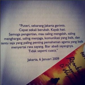 Pemahaman Hidup Dalam Setiap Kalimatnya, Rembulan Tenggelam Di Wajahmu