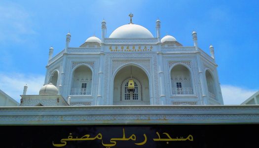 Yuk, Wisata Religi ke Masjid Ramlie Musofa!