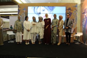 Wardah Fashion Journey Perkenalkan Tren Terbaru di Panggung Mode Muslim Fashion Festival 2018
