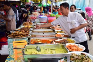 Yuk Berburu Takjil di Benhil!