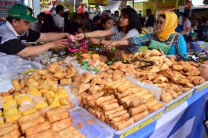 Yuk Berburu Takjil di Benhil!