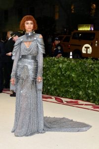 Deretan Fashion Unik yang Mewarnai MET Gala 2018