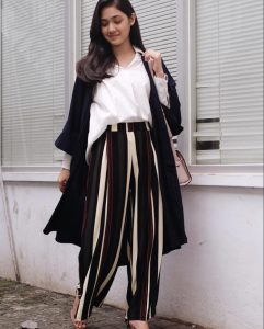 Tak Selalu Harus Kaftan, Ini dia! Pilihan Outfit Saat Lebaran ala deCODE