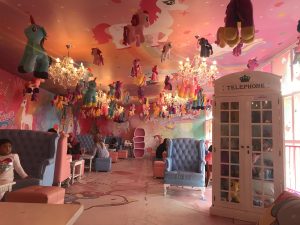 Miss Unicorn: Cafe Unik Bertema Unicorn di Bekasi