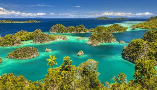 5 Destinasi Wisata Keren di Indonesia versi deCODE Magazine