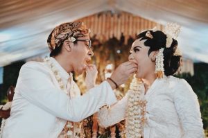 Mantan Manten: Film dengan Tema Pernikahan Adat Jawa