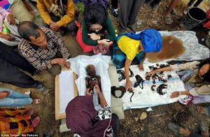 Mengenal Tradisi Magongkal Holi Dari Sumatera Utara