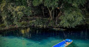 Situ Cipanten Majalengka, Danau 2 Warna Bak di Negeri Dongeng